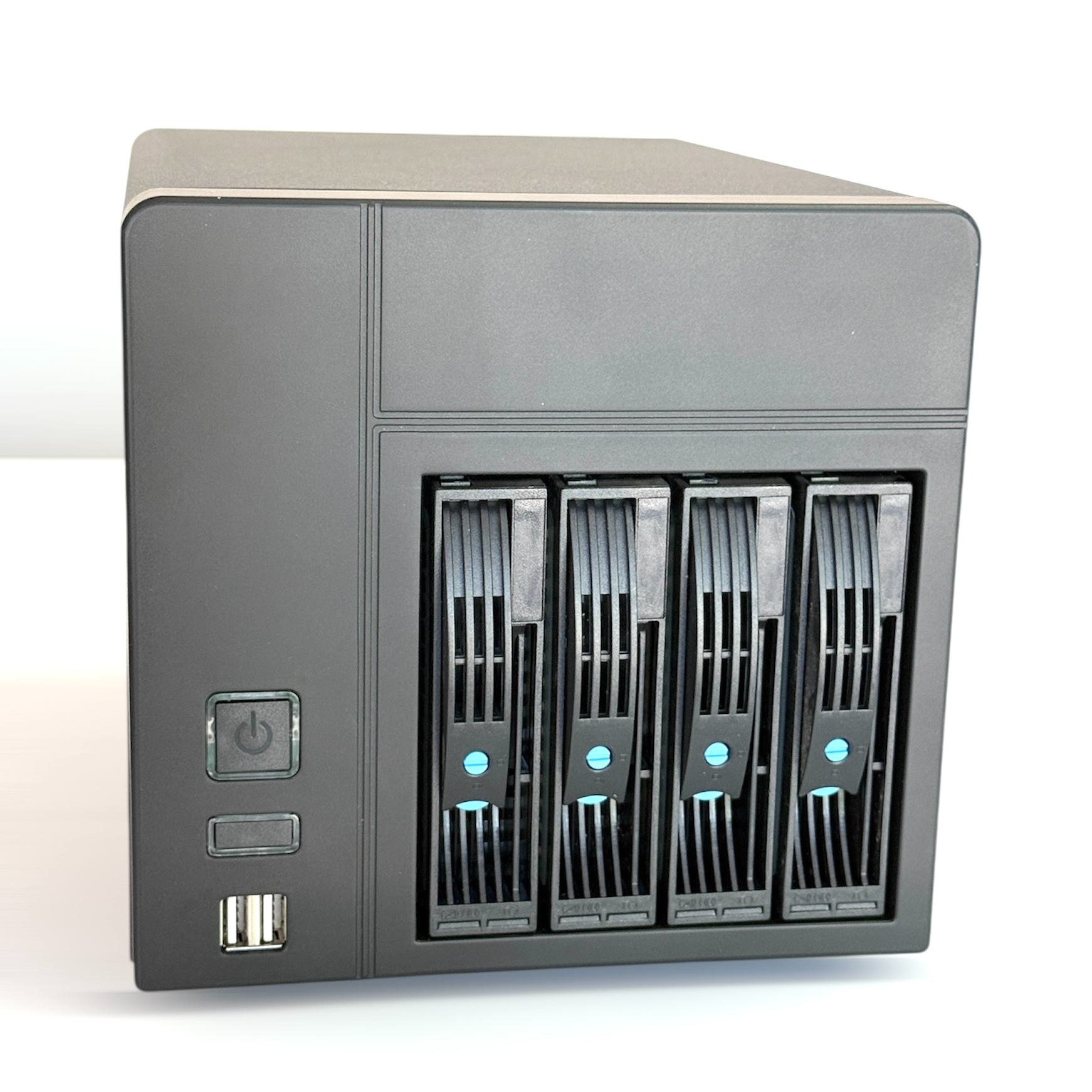 4-Bay Mini NAS Server – Intel i7-6700, 16GB RAM – Custom Storage Solution