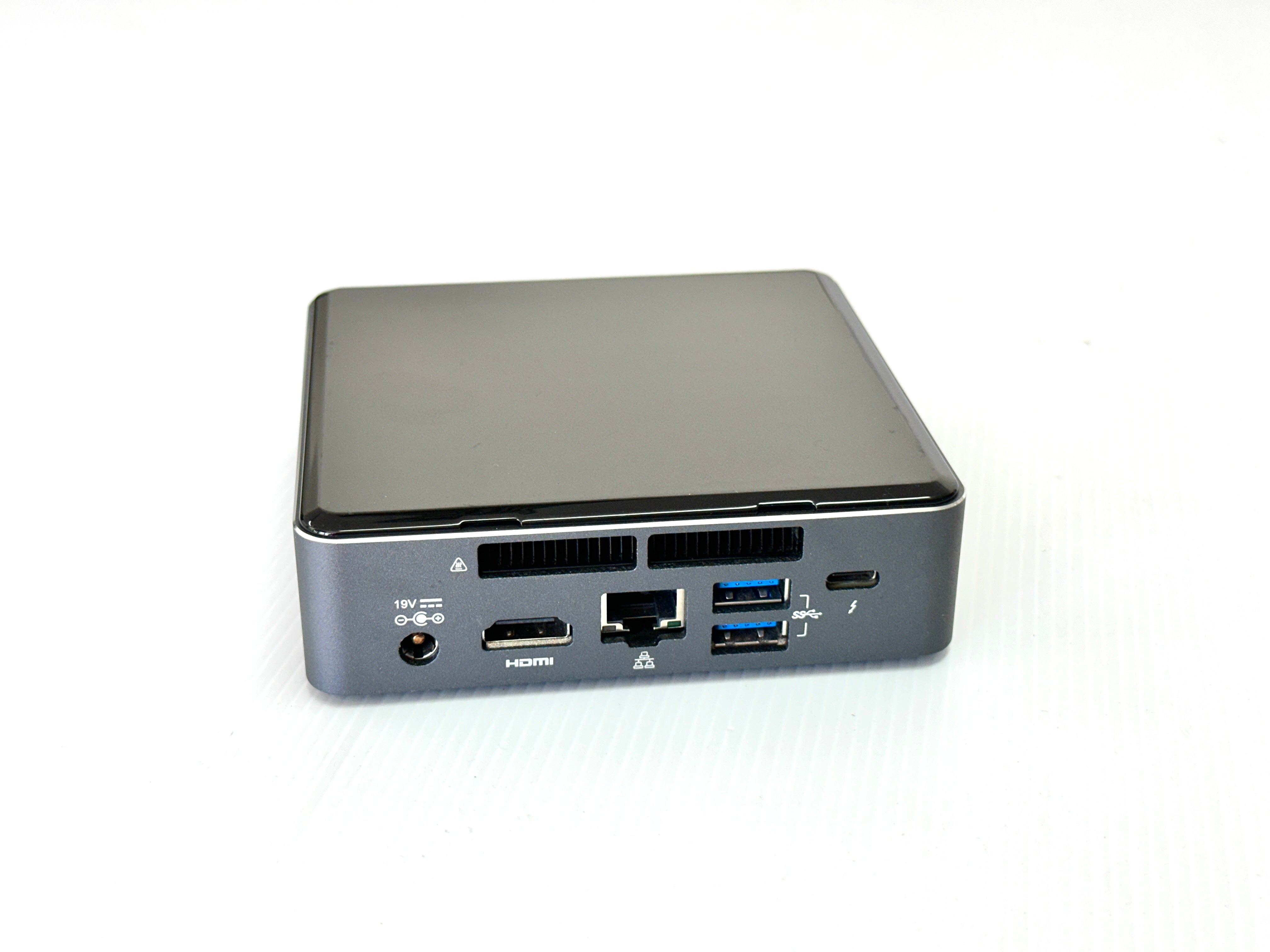 Intel NUC | i5-7260U | 8GB RAM | 256GB M.2 SSD | HDMI | Wi-Fi | Bluetooth